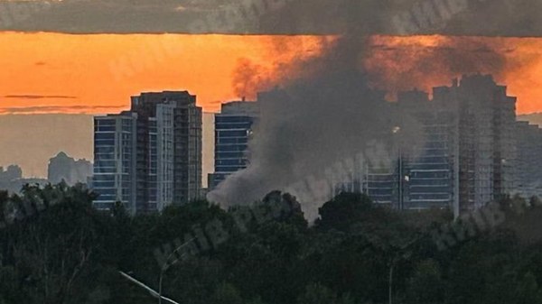 В Киеве произошел пожар в помещении супермаркета Сильпо