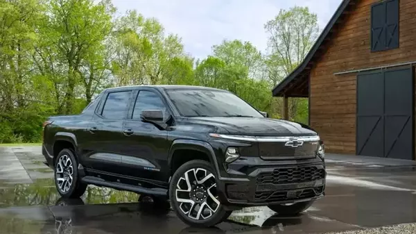 Новый пикап Chevrolet научили ездили боком (видео)