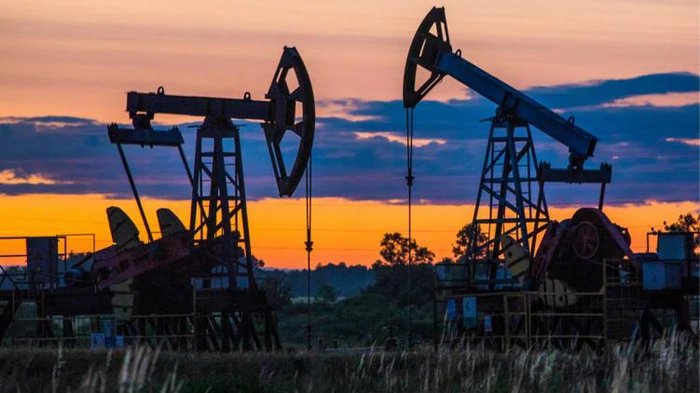 ОПЕК+ согласилась на увеличение добычи нефти