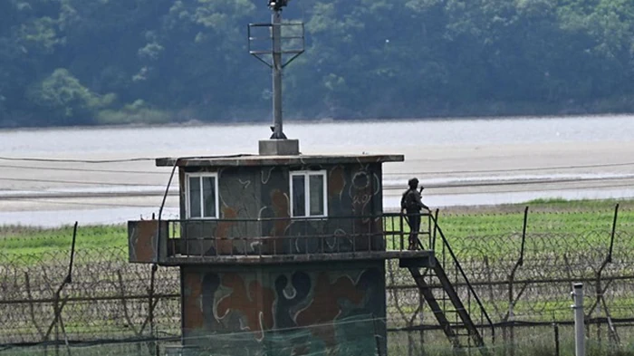 Военные КНДР нарушили границу с Южной Кореей