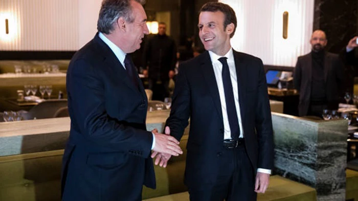 Отставка кабмина Франции: когда новое назначение