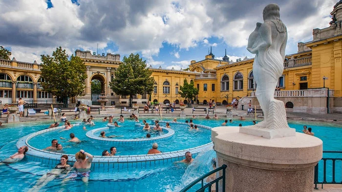 Термальные источники Будапешта: отдых для тела и души