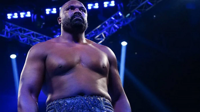 Представитель Чисоры рассказал о поиске оппонента