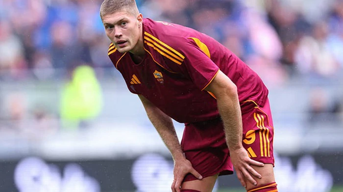 Довбик о трансфере в Милан: Был в пределах возможного