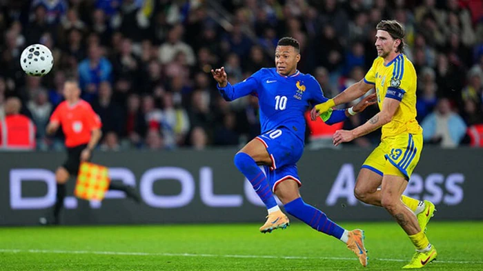 Игра в Париже закончилась для Украины поражением