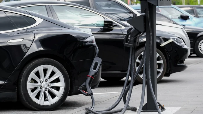 Які електромобілі є найменш надійними: експерти назвали 4 моделі, які варто уникати