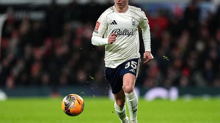 Аякс пересмотрел условия трансфера Зинченко