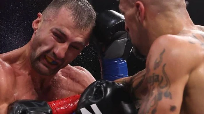 Гвоздик прокомментировал поражение сербскому боксеру: Уступка боя не конец