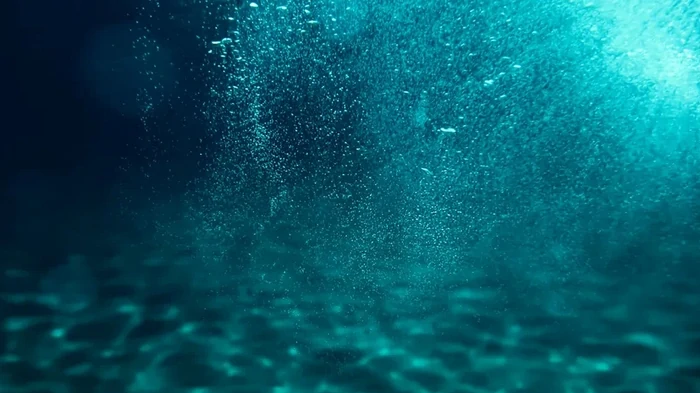 Самый соленый океан в мире неожиданно становится пресным: куда пропадает из него соль (фото)