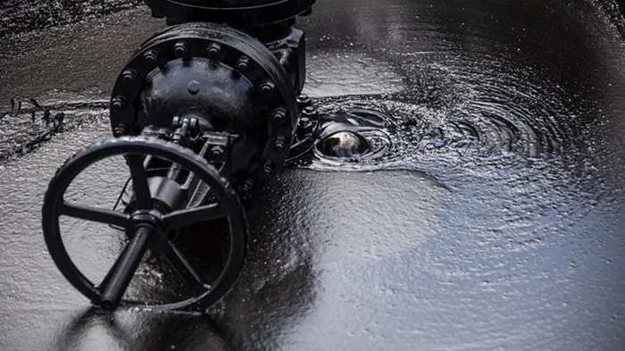 Страны МЭА начали высвобождение аварийных запасов нефти