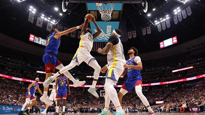 НБА: Денвер доминирует, Орландо уступает