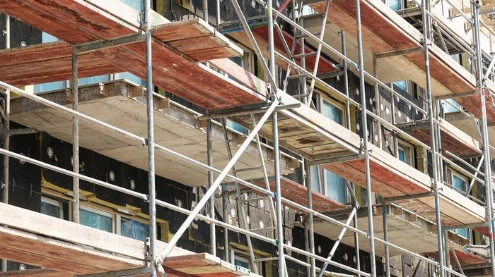 Чем отличаются разные строительные леса и как выбрать подходящие