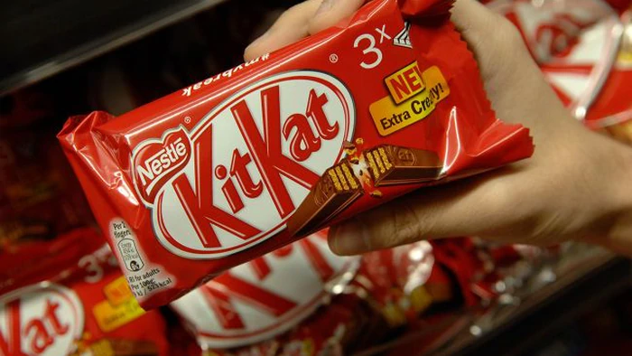Кража года: в Европе похитили целую фуру «KitKat», компания их ищет