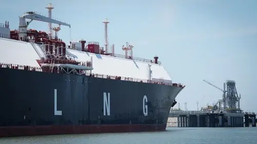 Мировой экспорт СПГ рухнул до 6-месячного минимума