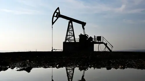 Трамп заявил о паузе в ударах по Ирану и обвалил цены на нефть