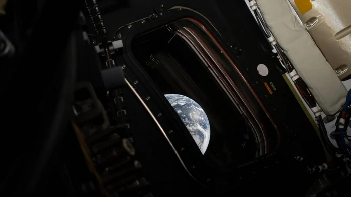 Астронавты миссии Artemis II установили новый рекорд удаленности от Земли