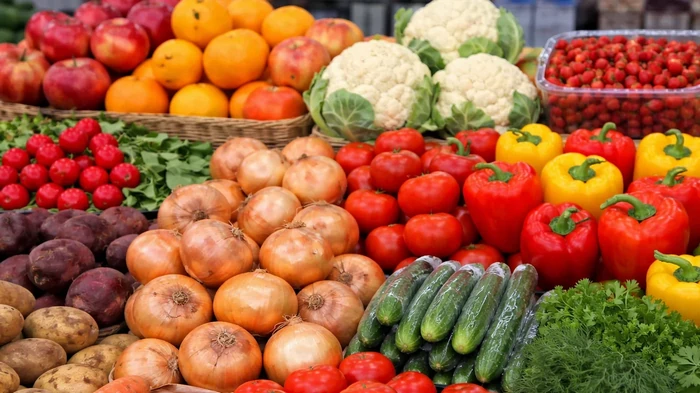Цены на овощи, фрукты и зелень в Украине переписали: сколько и что теперь стоит