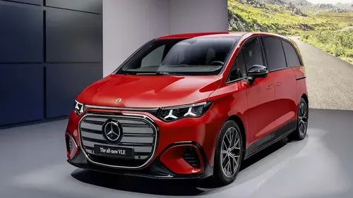 Стильный и роскошный преемник Mercedes V-Class и Vito выходит на рынок (фото)