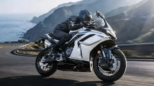 Мощный китайский спортбайк станет дешевой альтернативой Kawasaki Ninja за $4200 (фото)