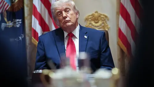 Рейтинг Трампа упал до рекордного минимума