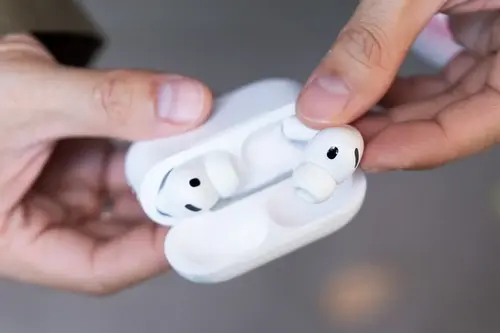 AirPods Pro 3