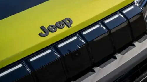 Stellantis отзывает более 1,3 миллиона автомобилей Jeep