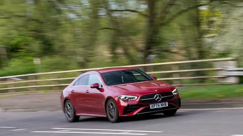 В США могут запретить продажу Mercedes