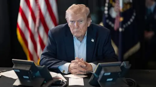 У Трампа обеспокоены скорым расходом ракет в войне с Ираном, — CBS News