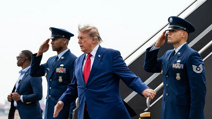 В фургоне с едой: Трампа эвакуировали после саммита НАТО из-за угроз Ирана