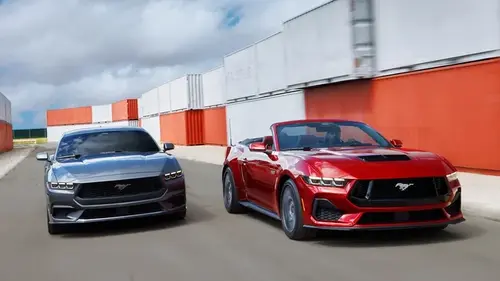 Почти революция: Ford выпустит четырехдверный Mustang (фото)