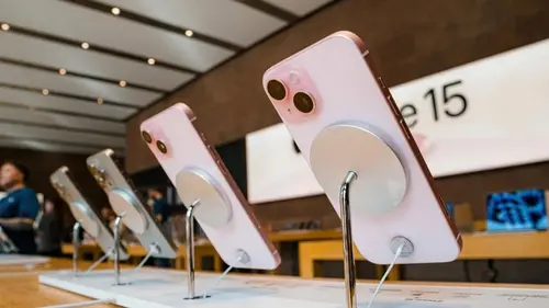 Стоит ли покупать iPhone 15 в 2026 году: эксперты нашли более выгодную модель