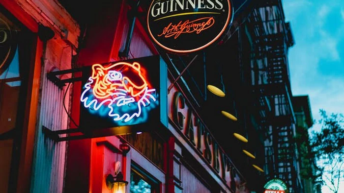 В Великобритании похитили 40 тысяч литров пива Guinness: полиция ищет виновных, – The Guar...