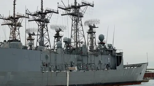 США и Британия потопили американский фрегат у берегов Шотландии