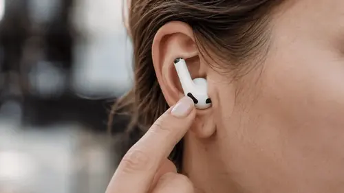 Apple цього не планувала: дивний лайфгак із навушниками розколов інтернет