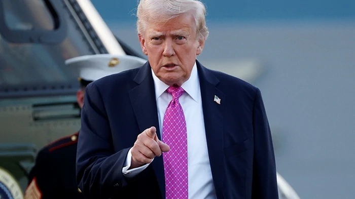 «Закройте границы»: Трамп отреагировал на массовые протесты во Франции